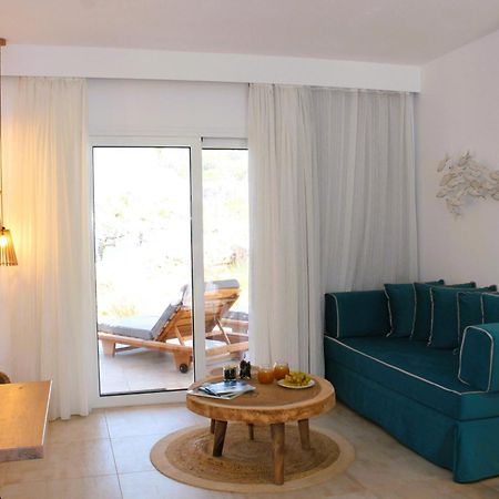 Akropolis Village Complex Of Luxury Residence Kyra Panagia Exterior photo